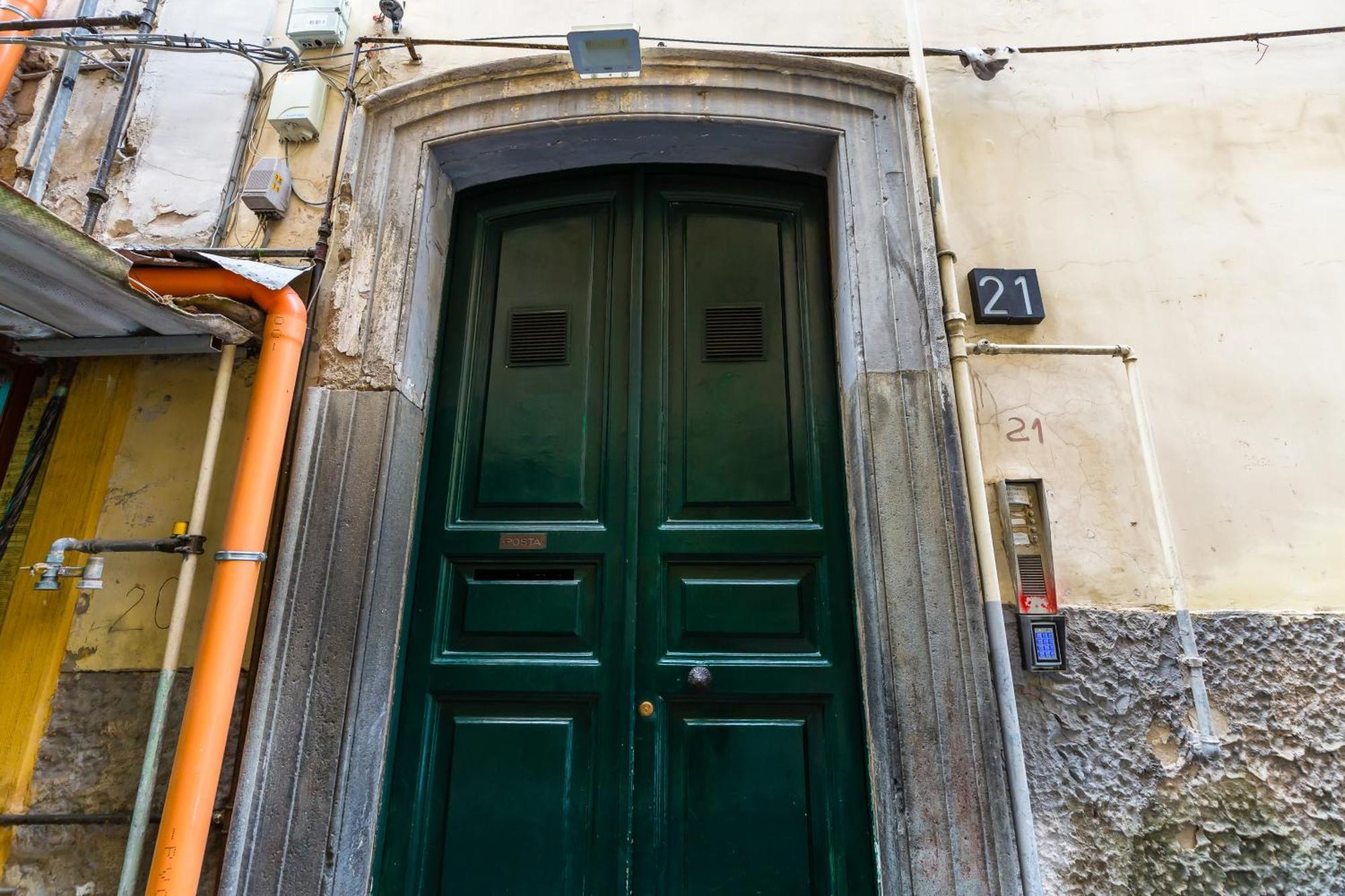 Napoli Heartbeat By Napoliapartments Dış mekan fotoğraf